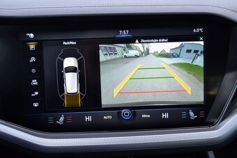 Volkswagen Touareg 3.0 TDI V6 170kW 4MOTION Tiptronic Navi - 9