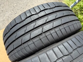 Zánovní letní pneu 225/45/18 Hankook Ventus S1 Evo 3 DOT2523 - 9