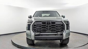 2022 TOYOTA TUNDRA LIMITED CREWMAX 4WD - 9