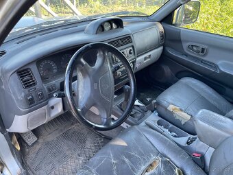 MITSUBISHI PAJERO SPORT 2.5TD 4X4 2002 - 9