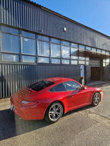 Porsche 911 Carrera 2 - 9