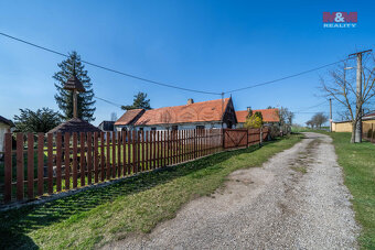 Prodej chalupy 2+1, 555 m2, v Mlečicích, Skoupý - 9