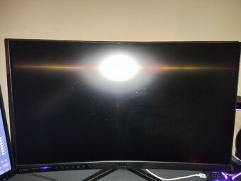 2x MSI prohlý monitor 24" - 9