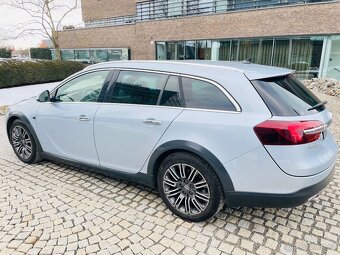 Opel Insignia 2.0CDTI 4x4 AUT VÝHŘEV KAMERA TAŽNÉ PLNÁ VÝBAV - 9