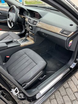 Mercedes-Benz E 220 CDI, Blue EFFICIENCY - 9