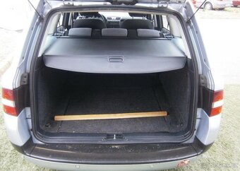 Fiat Stilo 1.6i benzín manuál 77 kw - 9