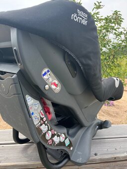 Autosedačka od 0-18kg Britax/Römer - 9