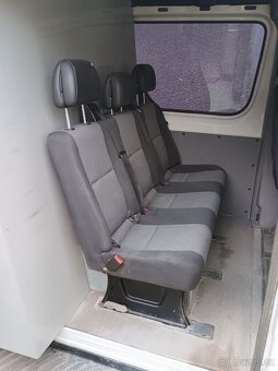 VW CRAFTER 2.0 100kw 6místné - 9