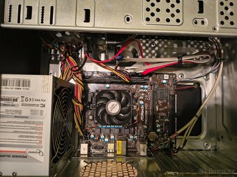 PC AMD někomu se může hodit - 9