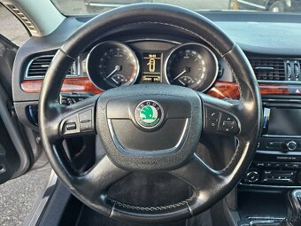 ŠKODA SUPERB 2010 2.0TDI 125kW 4x4 ELEGANCE,SENZORY,VÝHŘEV - 9