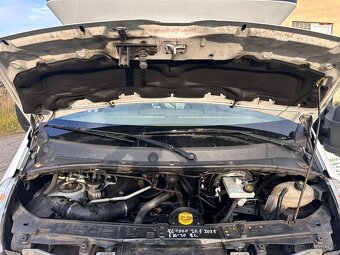 Renault Master 2.3 dCi 165 k - plachtová nástavba na 8palet - 9