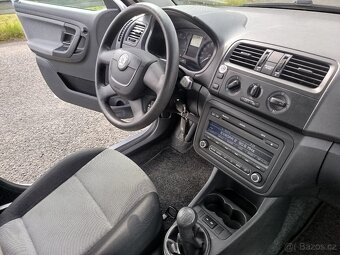 ŠKODA FABIA 1.2i.r.v.2011...138 t.km..TOP AUTO - 9