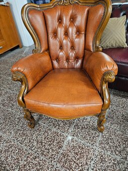 KOŽENÁ SEAČKA V ANGLICKOM ŠTÝLE,V TOP STAVE 3+1+1 - 9