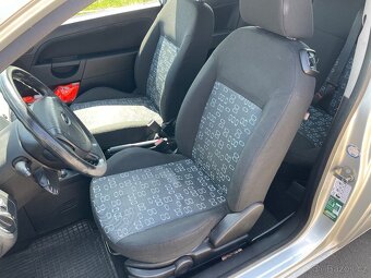Ford Fiesta 1.3i 51kW - 9