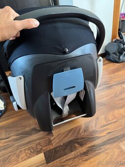 CYBEX ATON 5 s isofixem - 9