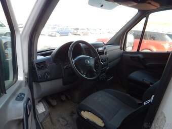 2.0 TDI, ČR, 7 MÍST, VALNÍK - 9