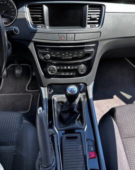 Peugeot 508 NA SPLÁTKY bez registru 2.0HDI allure 150k - 9