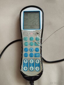 Masážní křeslo, starší funkční, stěhování-nemám misto - 9