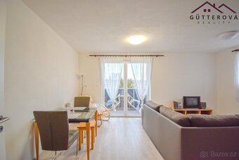 Pronájem bytu 1+kk, 36 m2 s balkónem a parkovacím stáním - H - 9