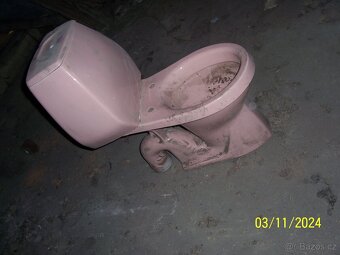 Sháním retro umyvadlo s nohou, retrozáchod - 9