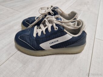 Geox, vel.31 blikající - 9