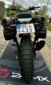 Husqvarna Svartpilen 401 - 9