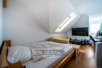 Prodej rodinného domu, 405 m2 (1735 m2) - České Budějovice - 9