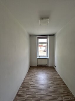 Prodej zděného bytu 4+kk se zahrádkou a garáží , Svitavy - 9