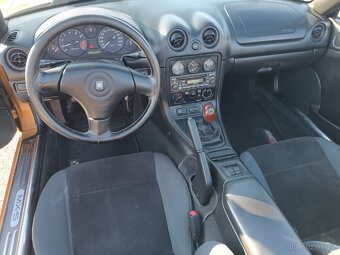 Mazda MX-5 NB - 9