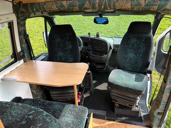 Iveco Daily 35 S / 13 - obytný speciál - 9