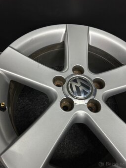Alu VW 5x112 16” 3B0601025T - 9