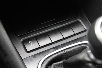 Volkswagen Golf 1.6TDI 77KW SERVISNÍ KNIHA ČR (2012) - 9