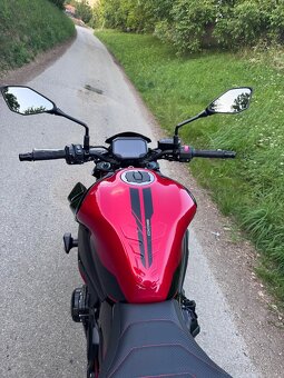 Kawasaki Z900 (2024) – Perfektní stav, možnost odpočtu DPH - 9