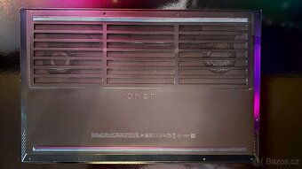 Herní notebook OMEN 15-ek1003nc - RTX 3070 - 9