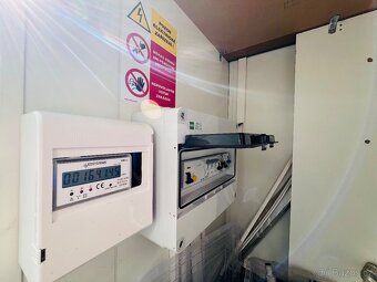 Foodtruck pojízdná prodejna - 9