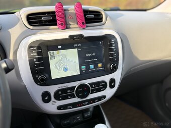 Prodám Kia SOUL elektro - 9