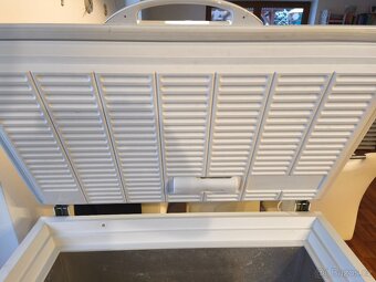 Pultový mrazák Zanussi 87l - 9