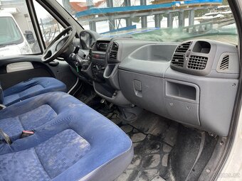 PEUGEOT BOXER 2,2 D  74 KW  6 MÍST  392107KM - 9