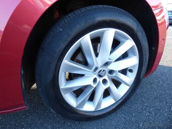 Škoda Superb 2,0 TDI DSG,Bi-Xenon,model 2018 kombi Style - 9