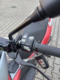 VOGE SR1-125 ADV, 4letá záruka - 9