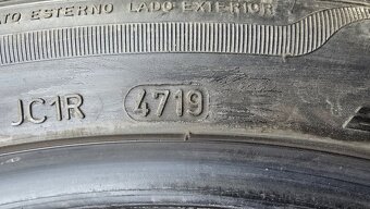 Letní pneu 255/40/20 Good Year - 9