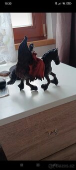 Schleich elfí víla na koni - 9