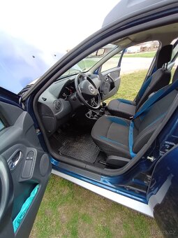 DACIA DUSTER 15 dci Pojizdny -klepe motor - 9