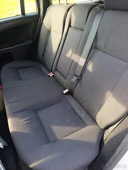 Ford Mondeo 2.0 TDCi 85 kW - 9