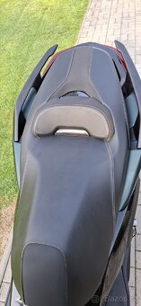 Yamaha X-max 125 - 9