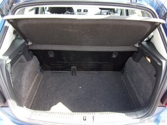 PRODÁM Volkswagen Polo 1.0TSI KLIMA TEMP VÝHŘEV - 9