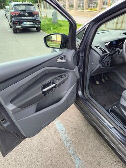Ford Grand C-Max Titanium 1.6 benzin 110 KW - 9