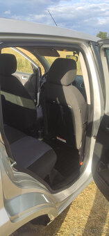 Prodám Ford Fusion 1.4l benzín 59kW. - 9