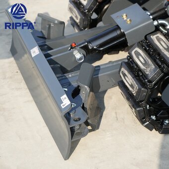 Minibagr Rippa R13 Pro - 9