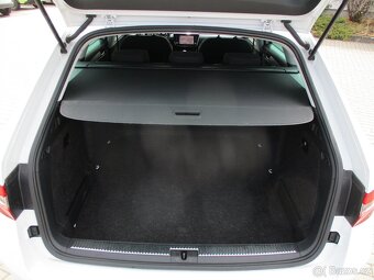 ŠKODA SUPERB 2,0TDi 147kw DSG Sport 4X4 LED 2020 - 9